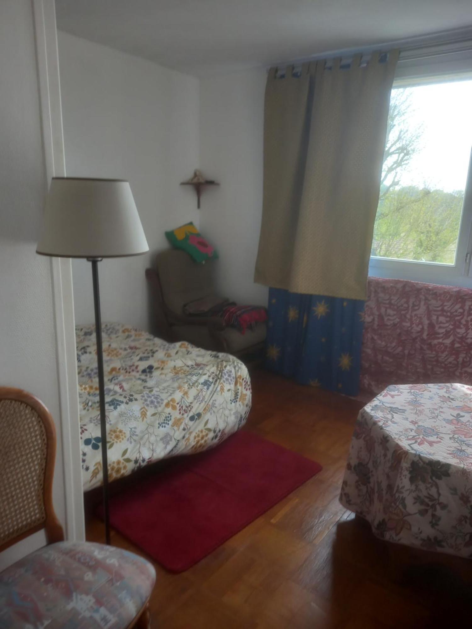 Spacieux Appartement 4 Pieces Beauvais Exterior foto